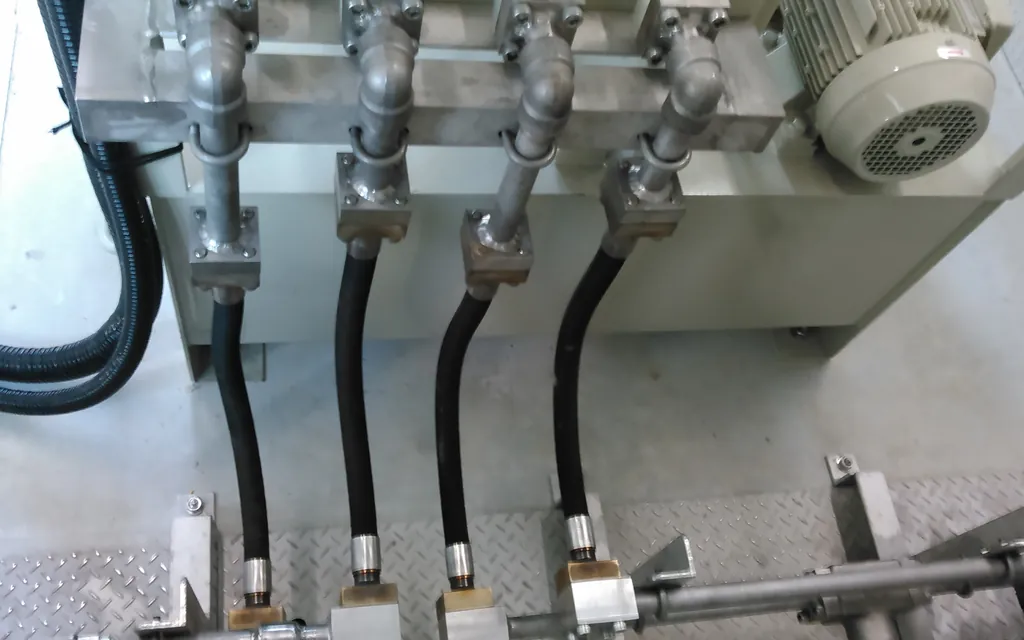 Mechanical and electrical assembly, commissioning and on-line commissi on-site photo