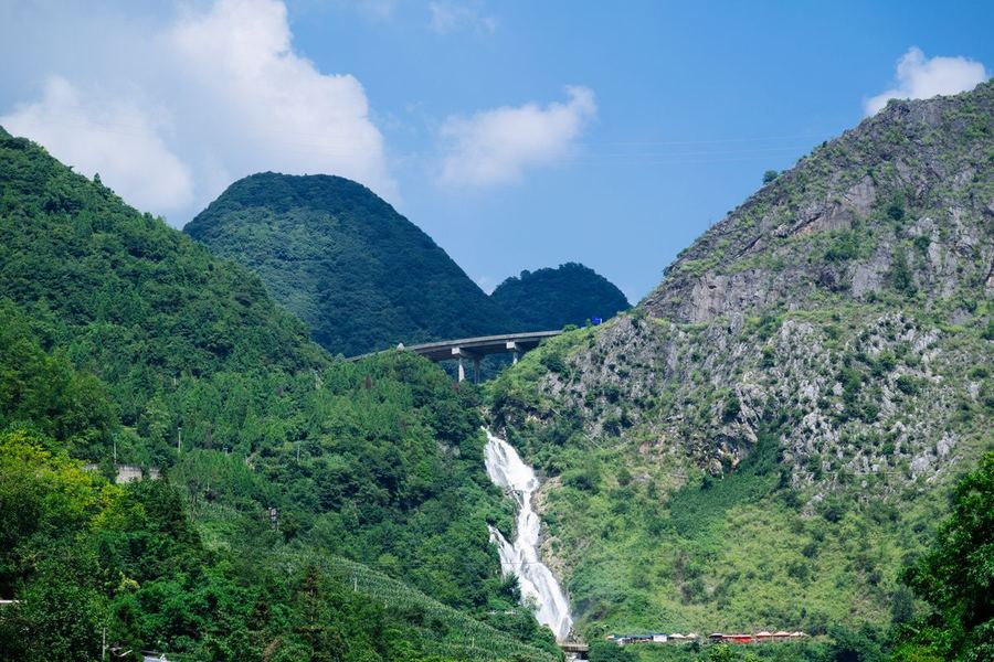Xiushan Tujia and Miao Autonomous County landmark scenery