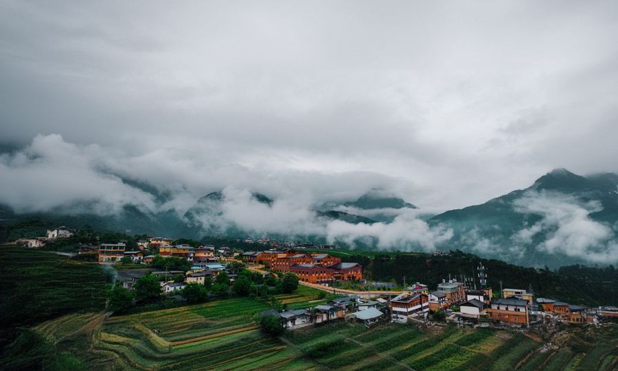 曲靖市风光地标