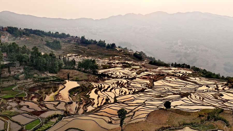 Honghe Hani and Yi Autonomous Prefecture landmark scenery