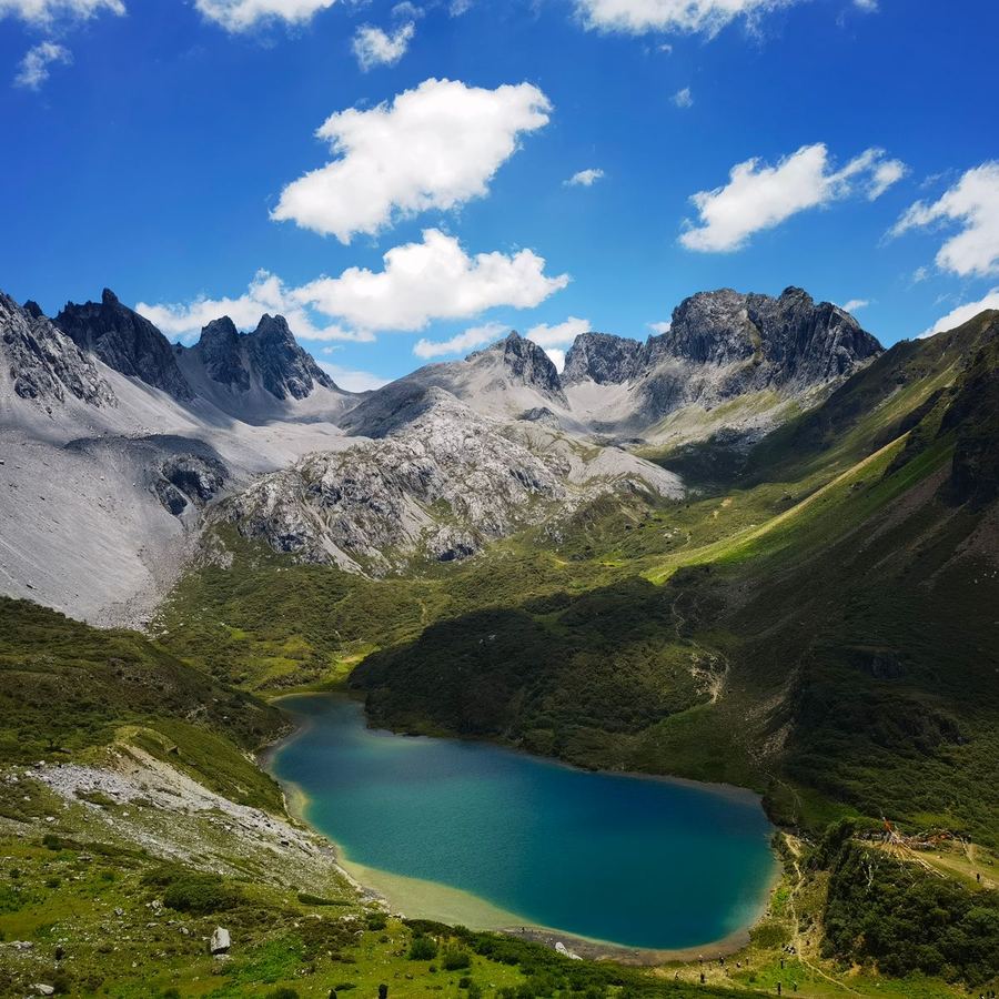Yuxi landmark scenery